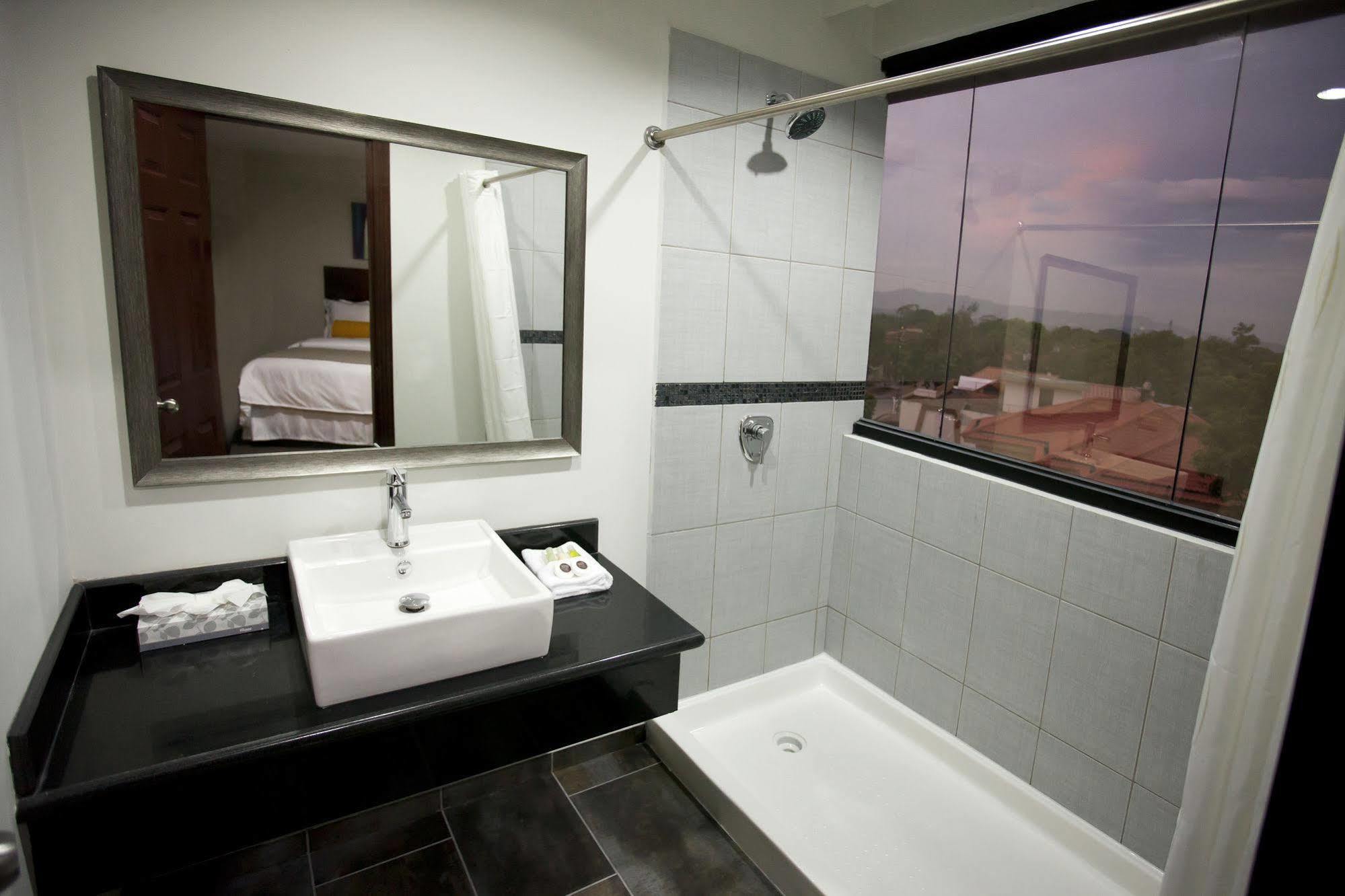 Hotel Los Andes San Pedro Sula Ngoại thất bức ảnh